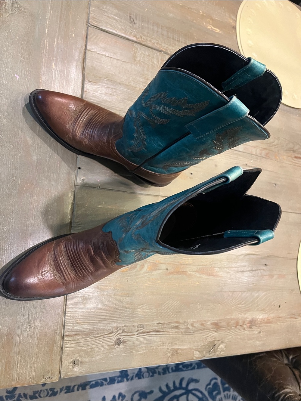Western Pull-On Cowboy Boots in Teal and Brown